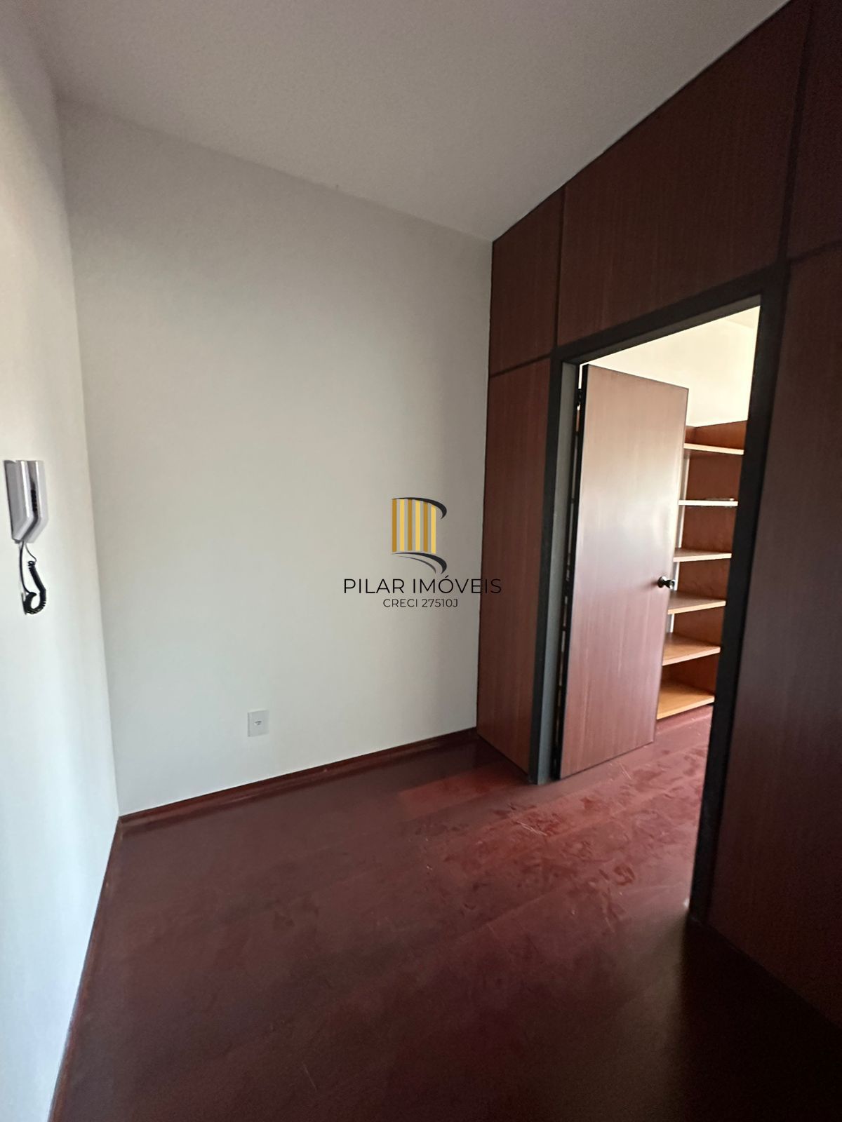 Sala Comercial no bairro Petrópolis em Porto Alegre para Alugar