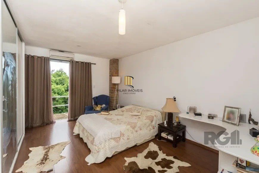 Casa 287m² - 3 suítes, 4 vagas no bairro Ipanema