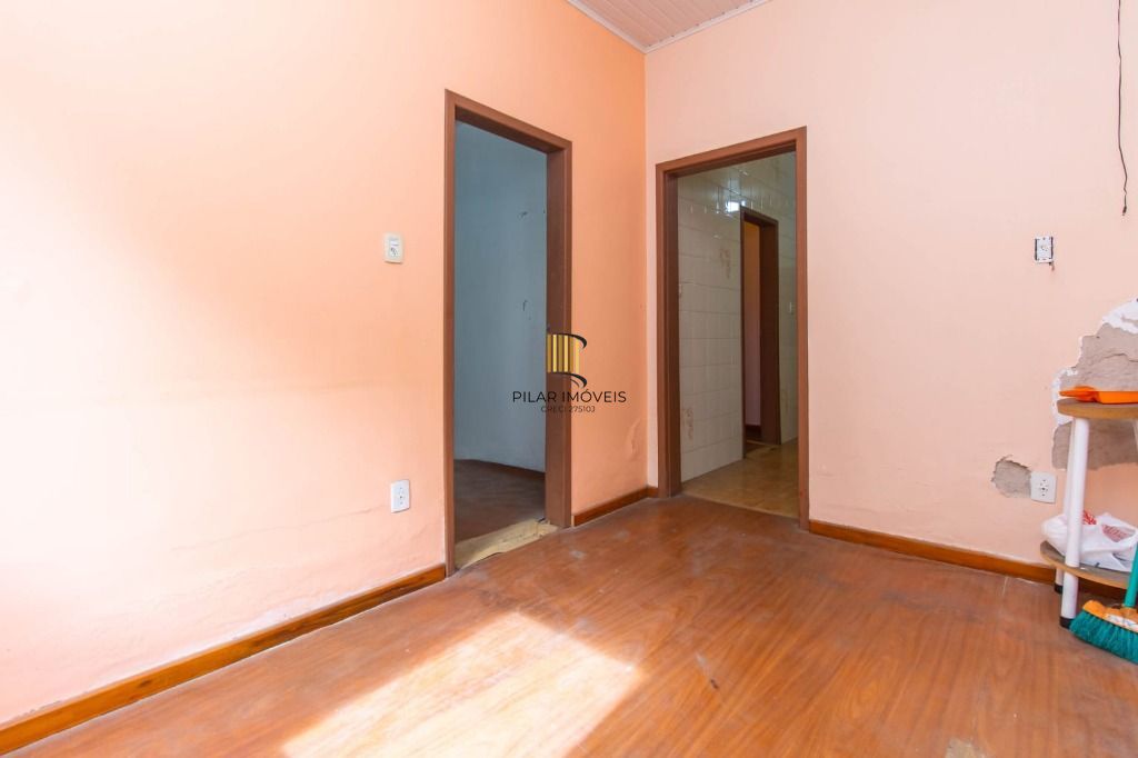 Casa com 3 dormitórios, 1 vaga e 74m² no bairro Cristo Redentor