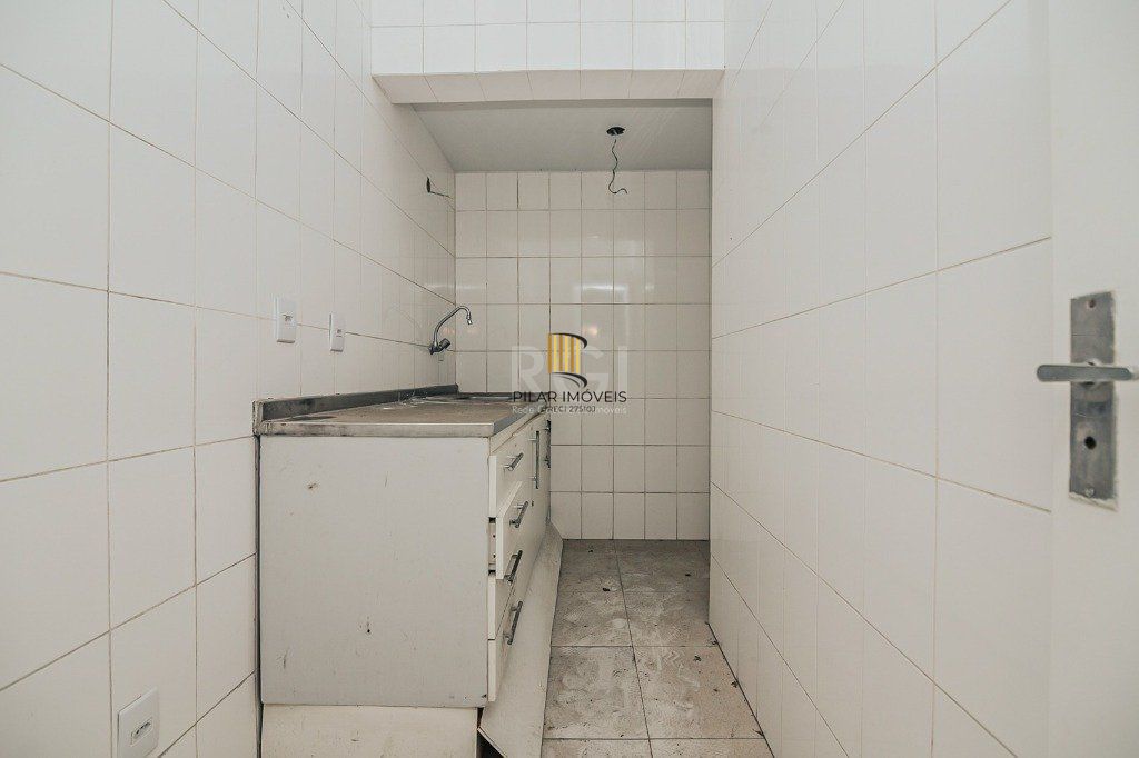 Predio para Venda - 241.18m², 0 dormitórios, Petrópolis