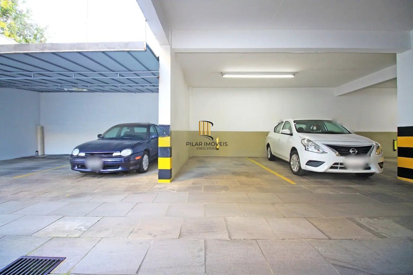 Apartamento Garden de 3 dormitórios à venda no Bairro Petrópolis.