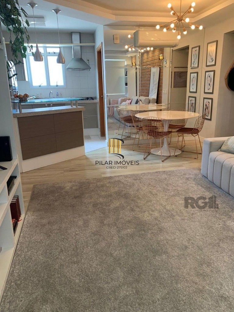Apartamento 2 dormitórios, 1 suíte, 74m, 2 vagas, elevador
