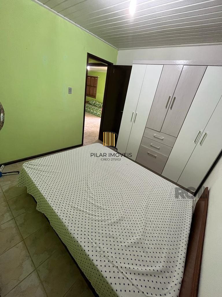 Casa 2 dormitórios no bairro Quintão
