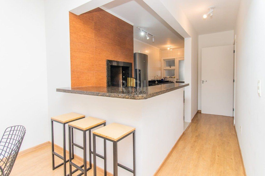 Apartamento para Venda - 87m², 3 dormitórios, sendo 1 suites, 2 vagas - Bela Vista