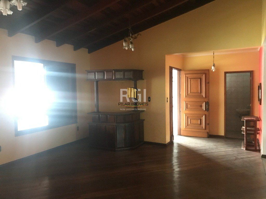 Cobertura para Venda - 456.37m², 4 dormitórios, sendo 1 suites, 2 vagas - Glória
