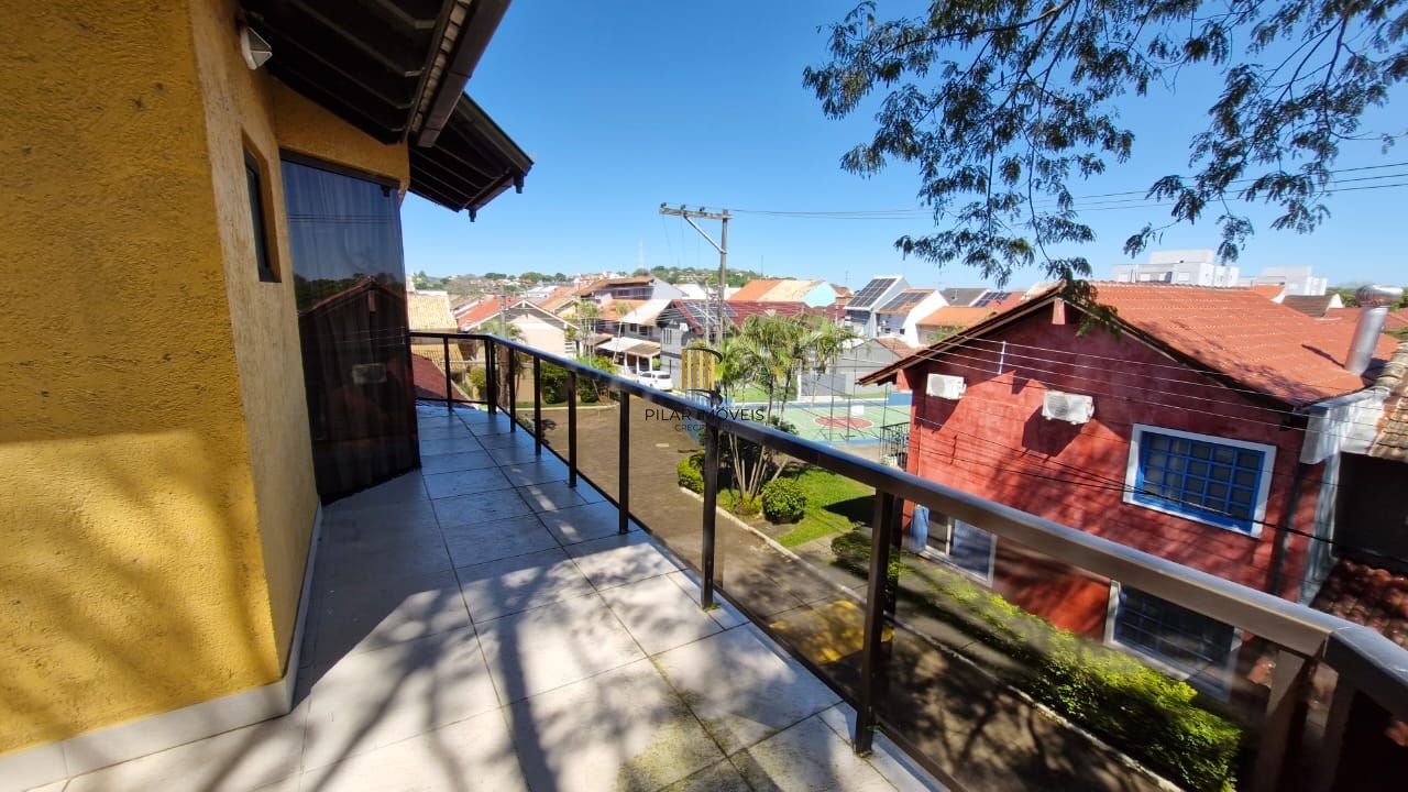 Casa em Condominio Fechado bairro Ipanema