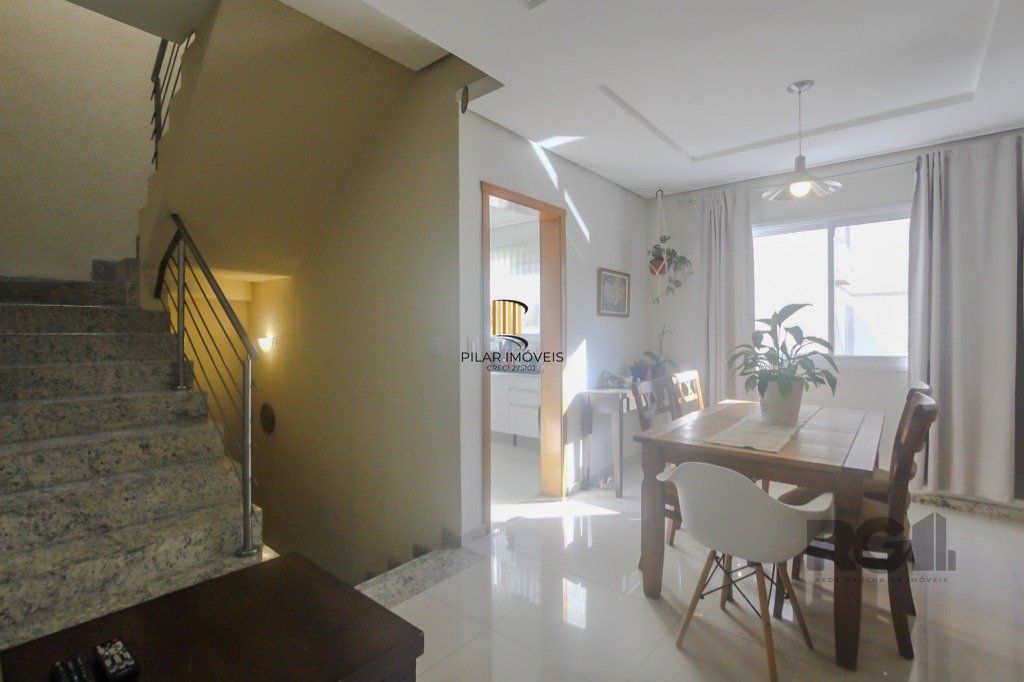 Casa de Condomínio 3 dormitórios no bairro Vila Ipiranga