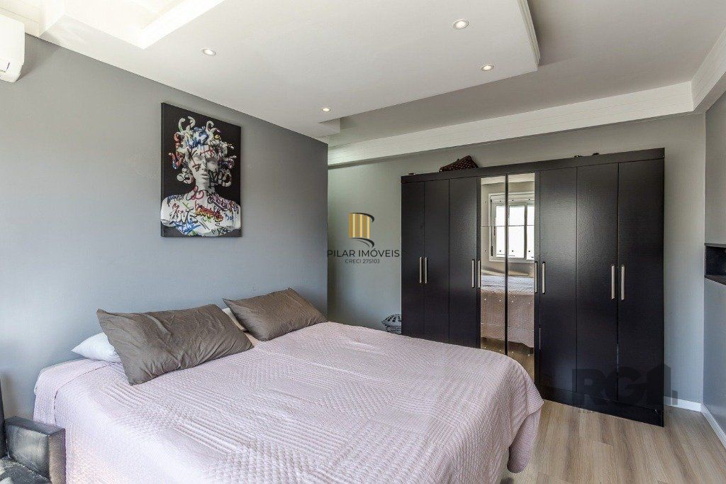Apartamento de 2 dormitórios no bairro Azenha