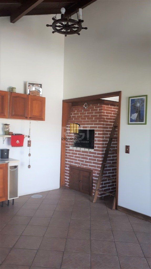 Casa para Venda - 165.65m², 3 dormitórios, sendo 1 suites, 2 vagas - Vila Nova