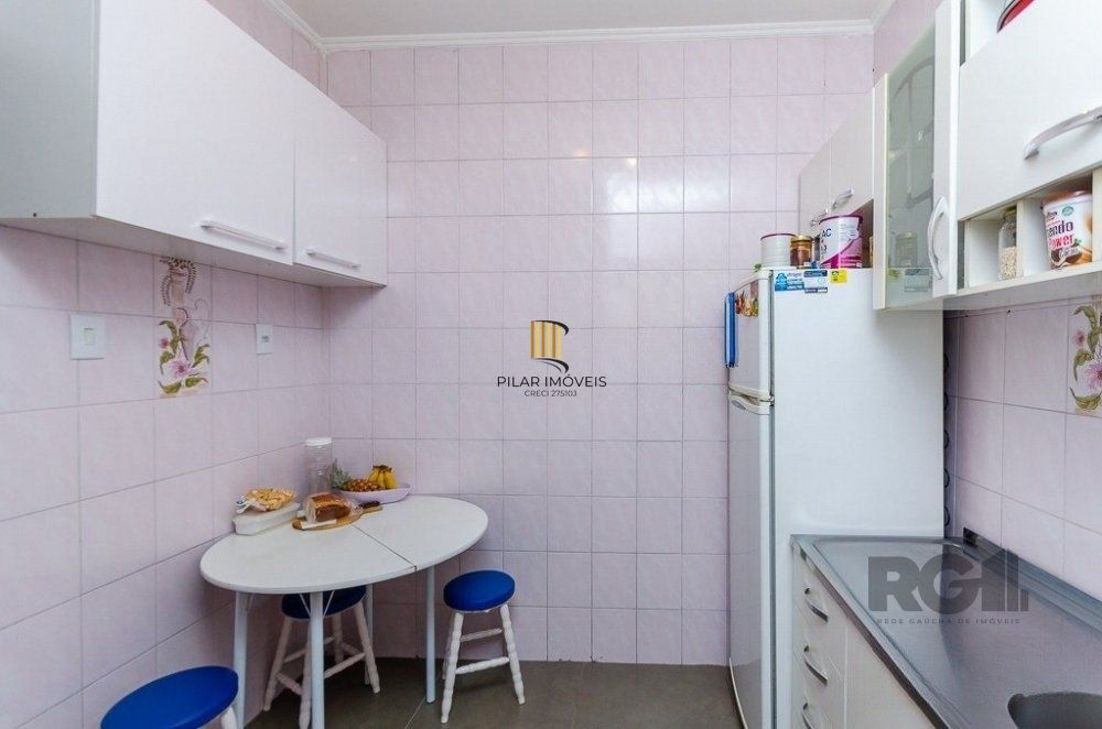 Apartamento térreo para Venda - com 59.2m² 2 dormitórios no bairro Azenha