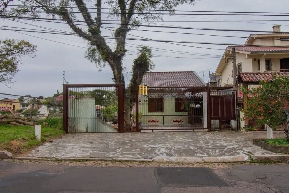 Apartamento Garden com 3 dormitórios em Cristo Redentor