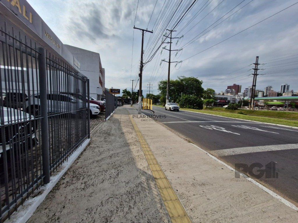 Apartamento 139m², com sacada na Av. Ipiranga próximo a PUC