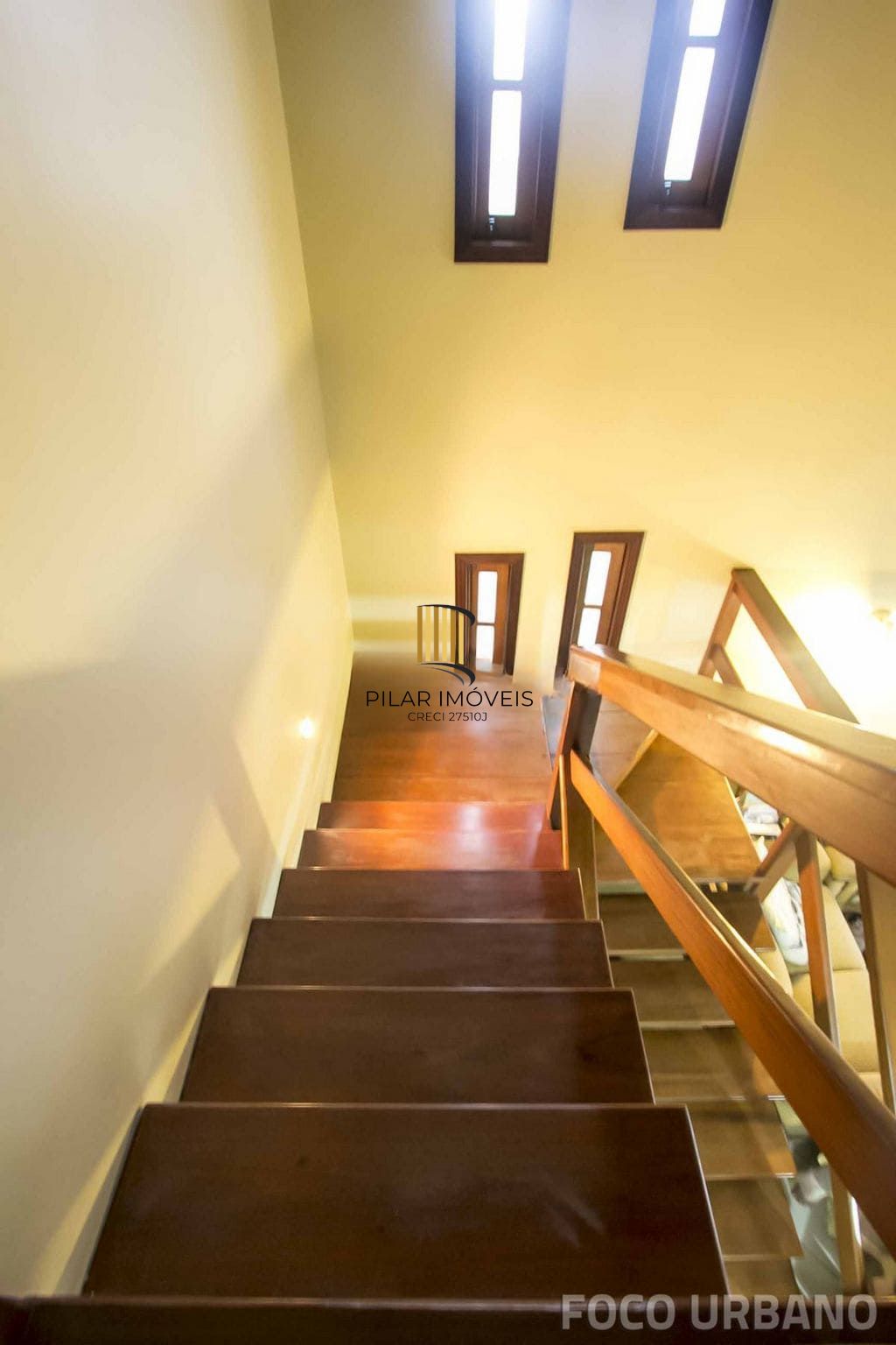 Casa 3 dormitórios à venda no Bairro Parque Santa Fé - Porto Alegre