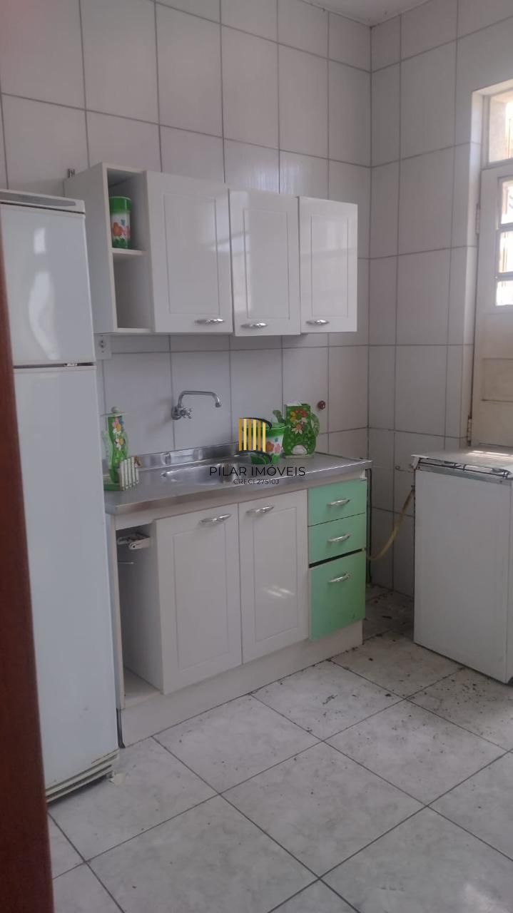 Apartamento 76,48m²  2 dormitórios no Menino Deus