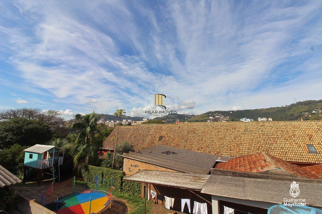 Casa para Venda - 212m², 3 dormitórios, 2 vagas - Medianeira