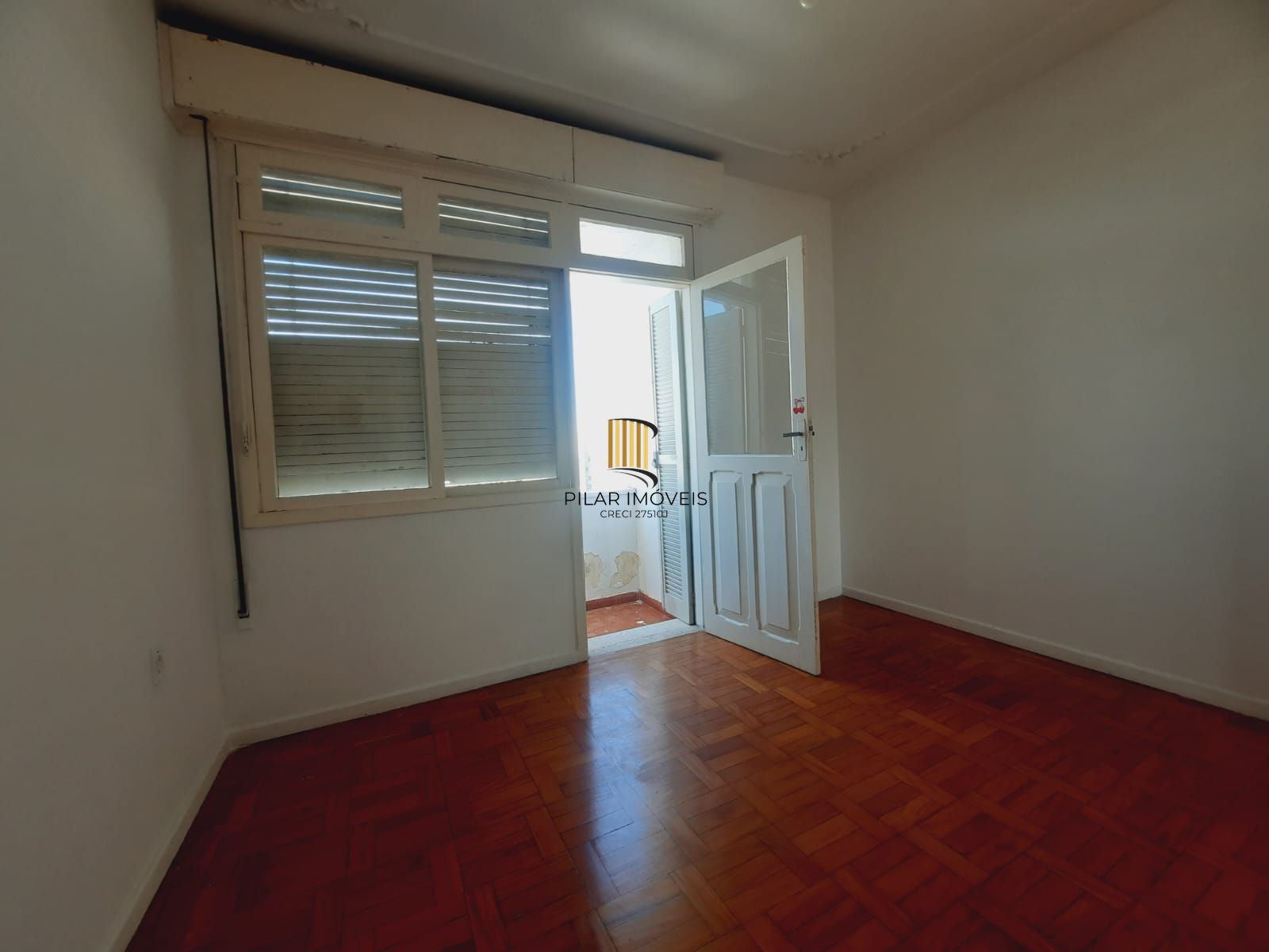 Apartamento 3 dormitórios no bairro Cidade Baixa/ Porto Alegre.