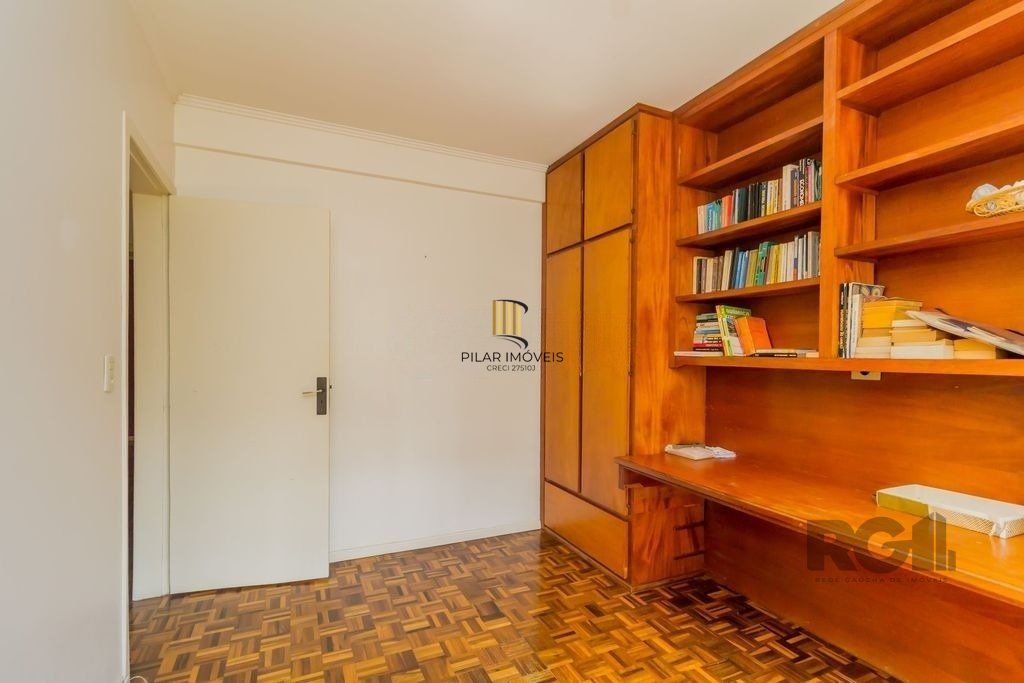 Excelente apartamento de 98m² com 3 dormitórios no bairro Menino Deus.