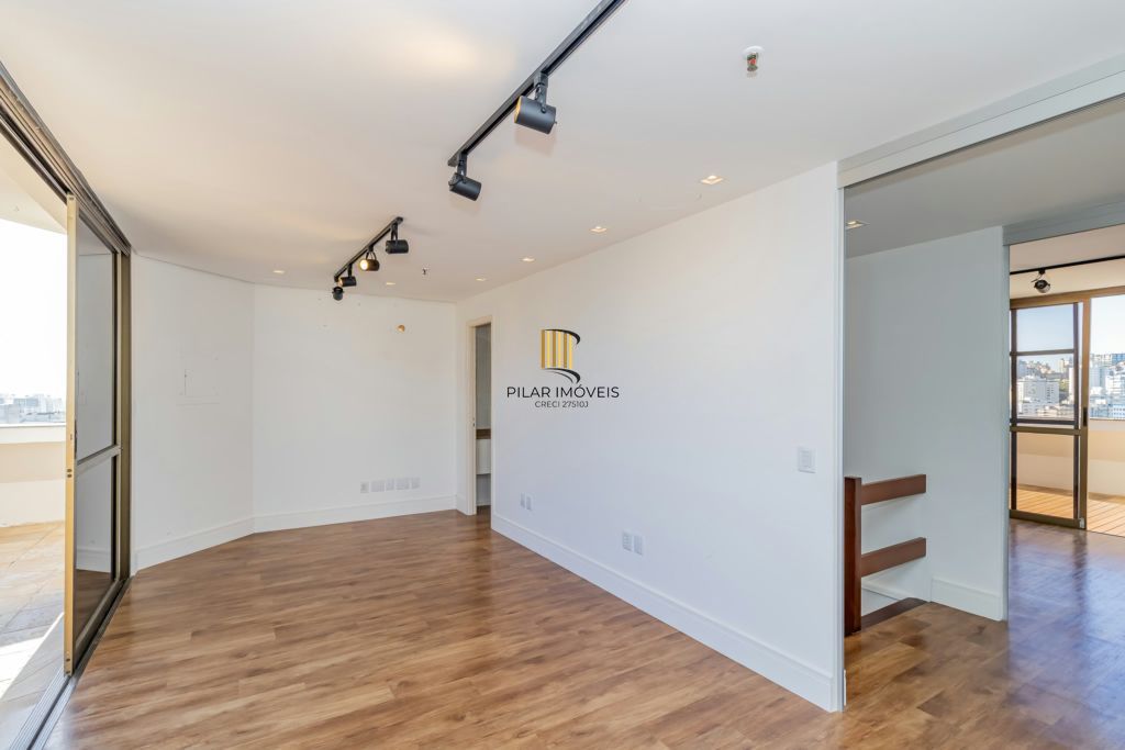 Sala / Conjunto Comercial à venda no Bairro Moinhos de Vento - Porto Alegre