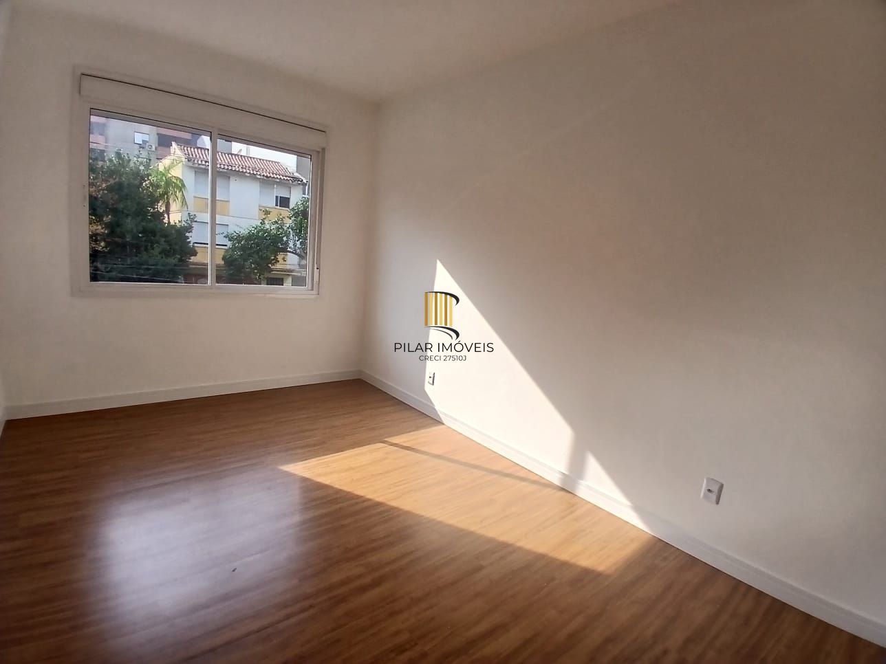 Apartamento garden de 01 dormitorio no Passo da areia - Porto alegre/RS
