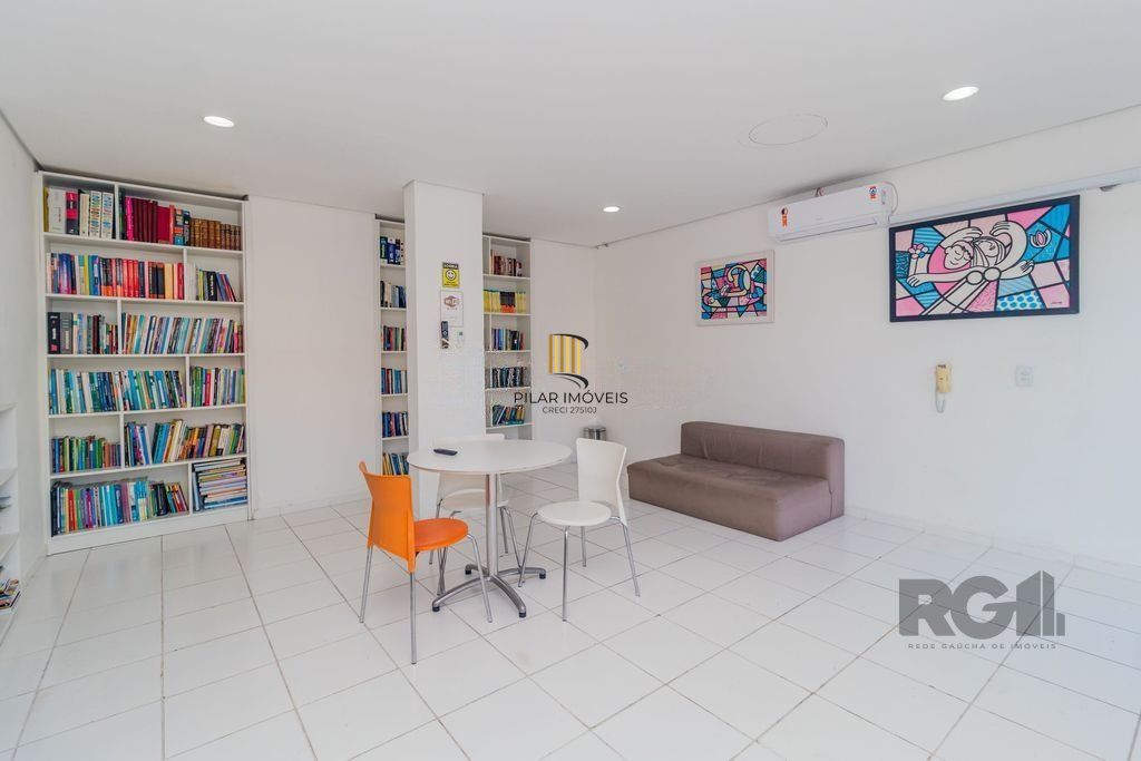Apartamento 62m², 3 dormitórios, 2 vagas de garagem no bairro Passo da Areia