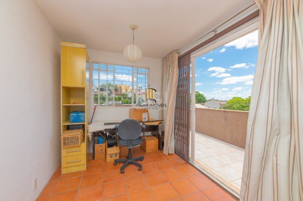 COBERTURA 2 DORMITÓRIOS, TERESÓPOLIS, 147 M²