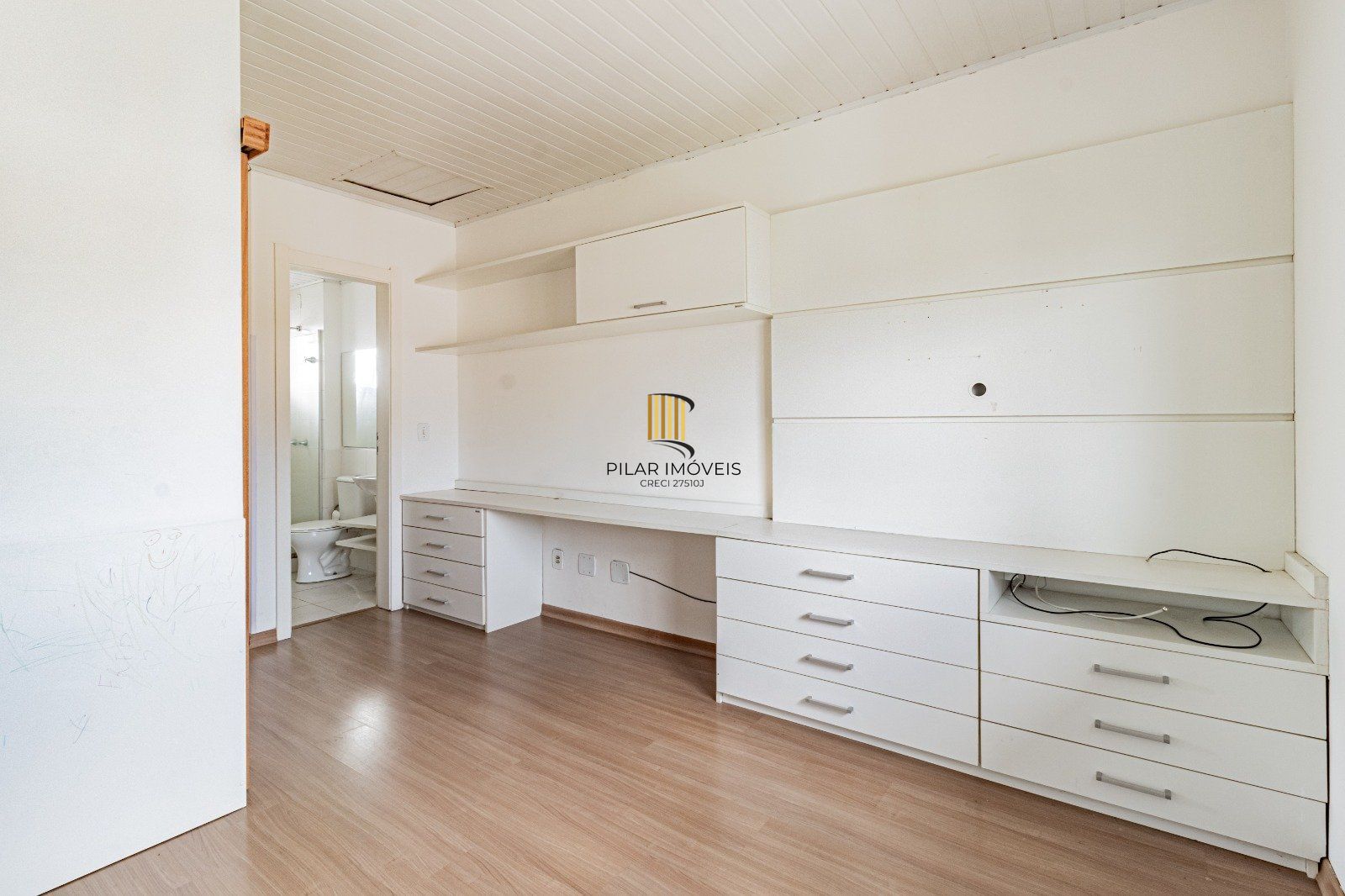 Casa em Condomínio com 3 quartos, 1 vaga e 98m² Avenida Juca Batista - Ipanema, Porto Alegre