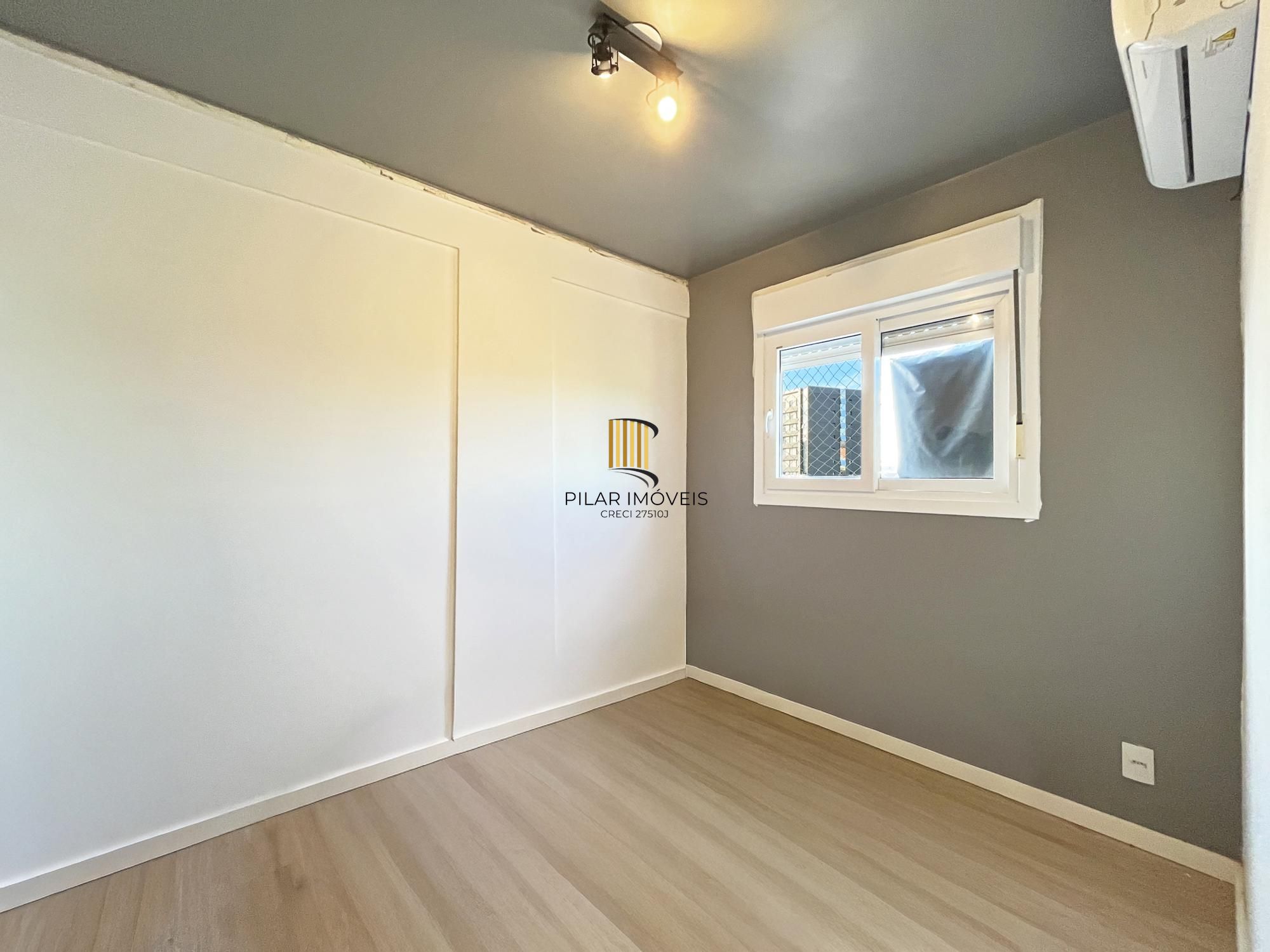 Apartamento de 2 dormitórios no Bairro Teresópolis - Porto Alegre