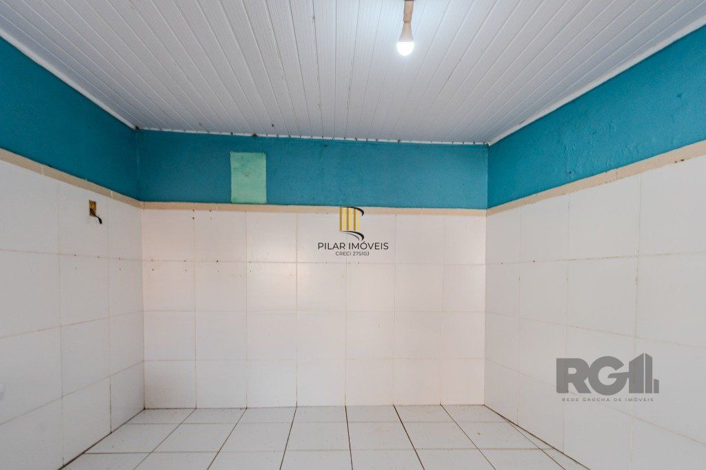 Casa 3 dormitórios no bairro Medianeira