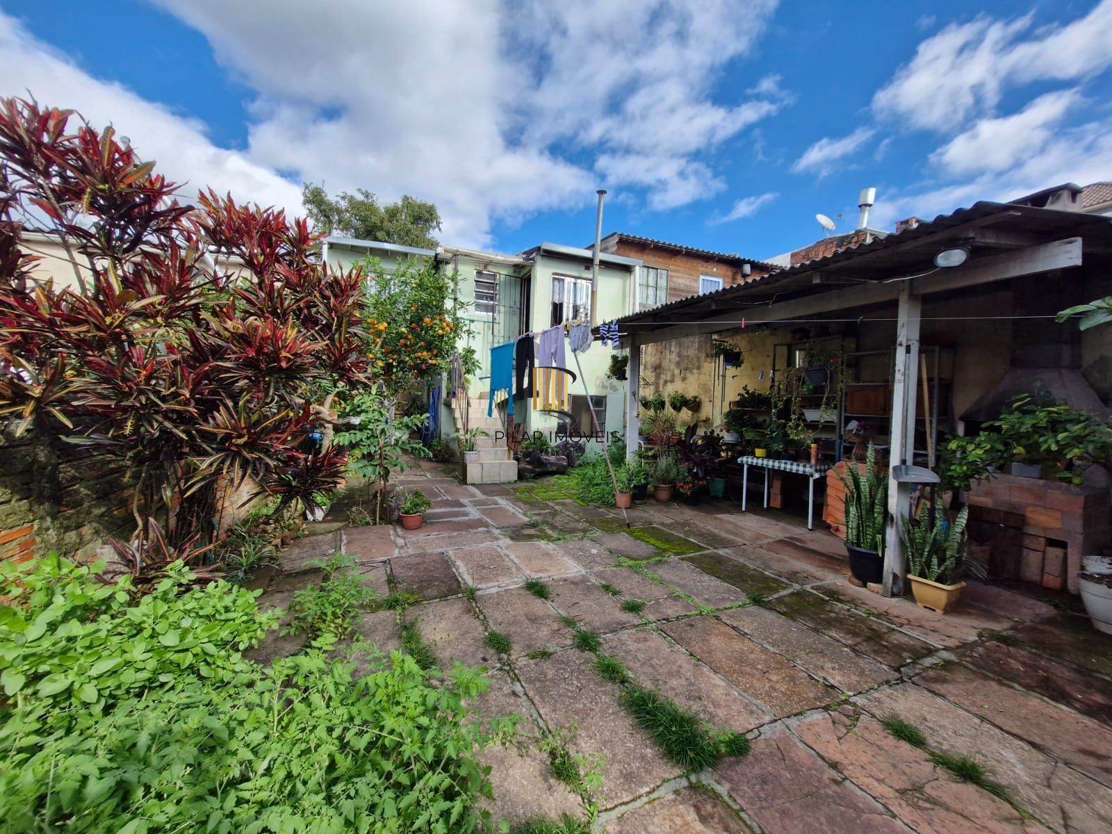 Casa 2 dormitórios na Glória