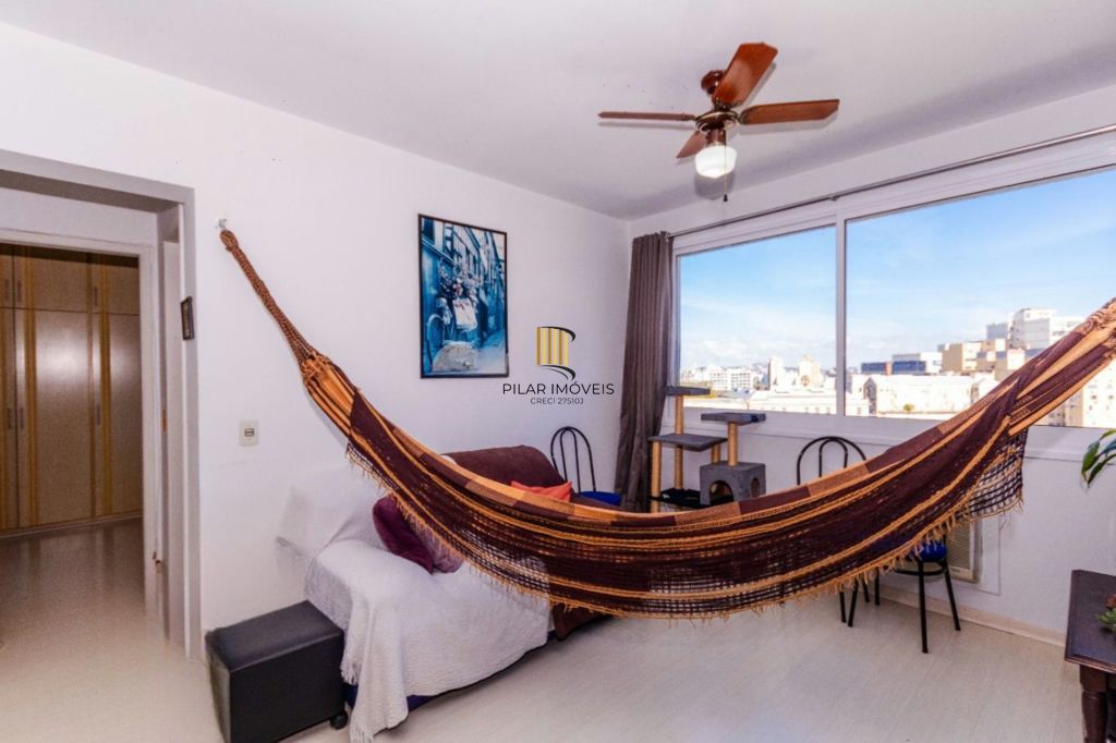 Cobertura 2 dormitórios à venda Avenida Alberto Bins, Floresta - Porto Alegre