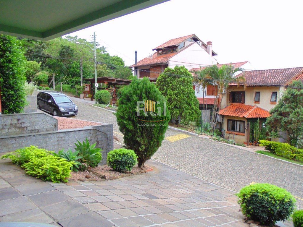 Casa Condominio para Venda - 190.4m², 3 dormitórios, sendo 1 suites, 4 vagas - Nonoai