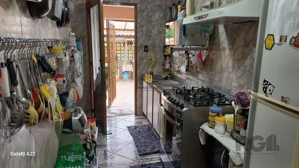 Casa 3 dormitórios no bairro Rubem Berta