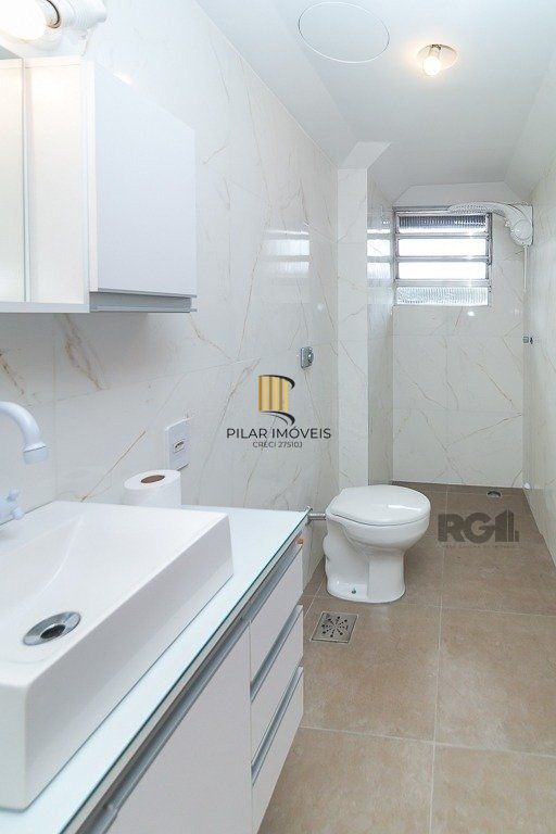 Excelente cobertura de 211m² com 3 dormitórios e 1 vaga.