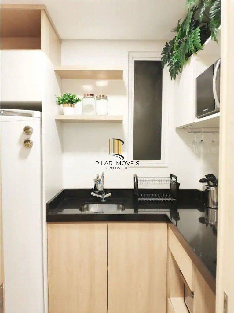 Apartamento 73m²  - mobiliado, 3 dormitórios e 1 suíte no Centro Histórico