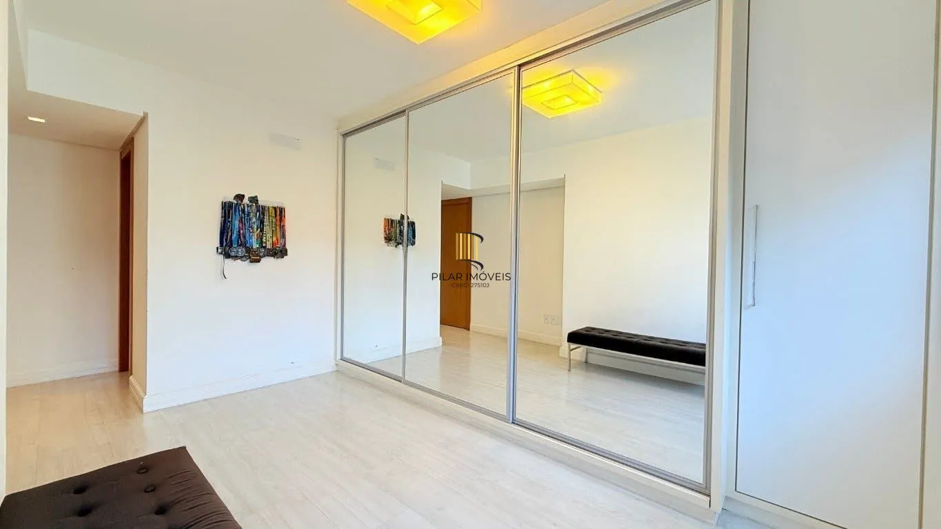 Apartamento de 3 dormitórios à venda em Bela Vista, Porto Alegre