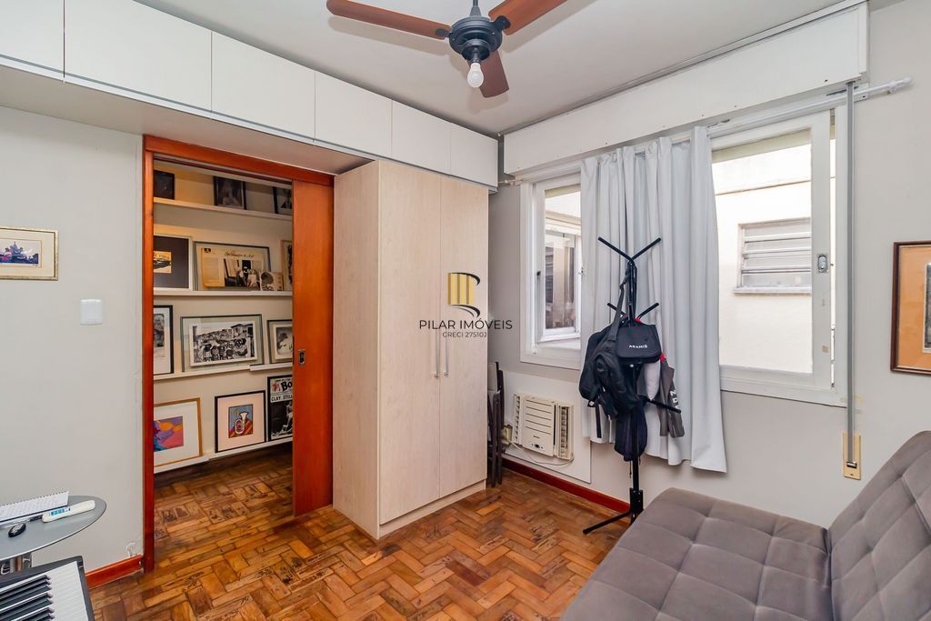 Apartamento 3 dorms à venda Rua Felipe Camarão, Rio Branco - Porto Alegre