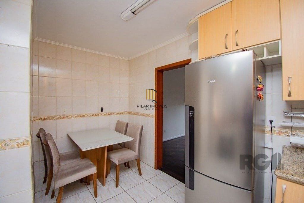 Excelente apartamento de 78m² com 3 dormitórios no bairro Petrópolis.