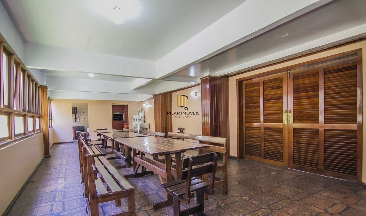 Apartamento de 3 dormitórios à venda no Bairro Auxiliadora, Porto Alegre.