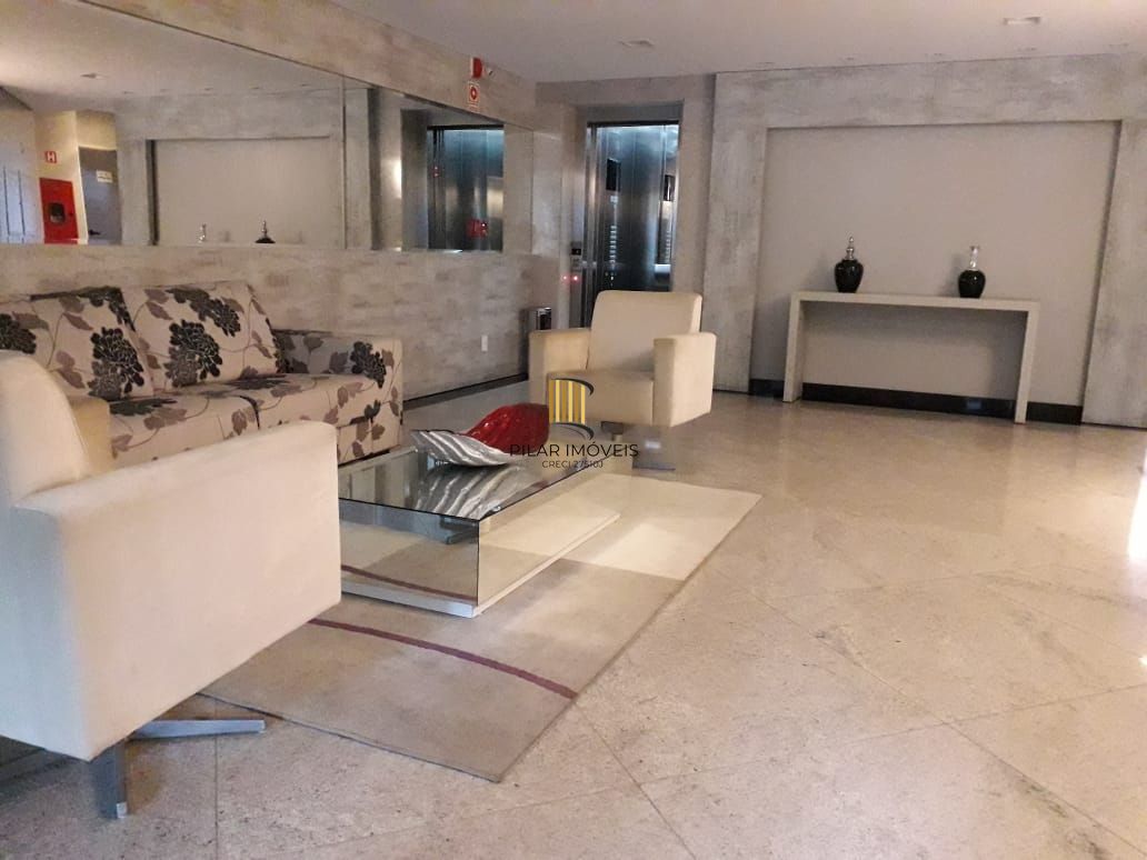 Apartamento na Bela vista com 3 suites, 4 garagens, 1 apartamento por andar.