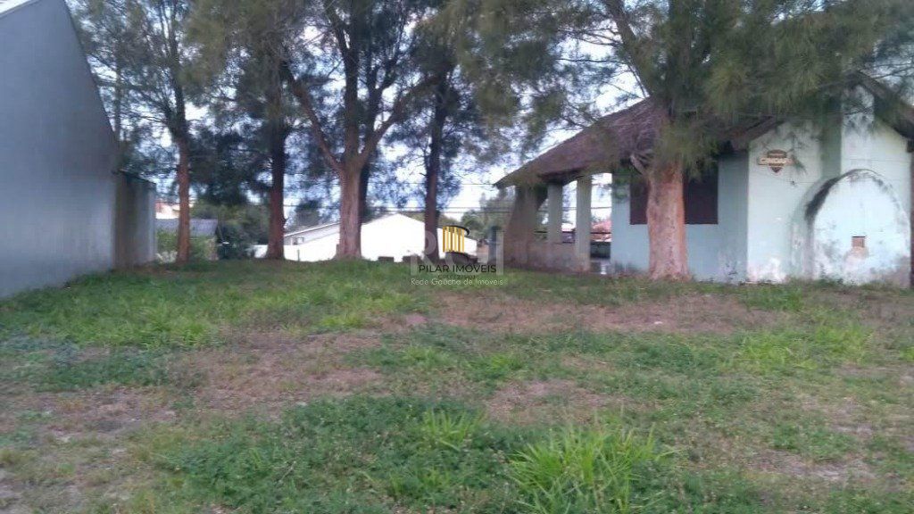Casa para Venda - 600m², 3 dormitórios, 1 vaga - Interpraias