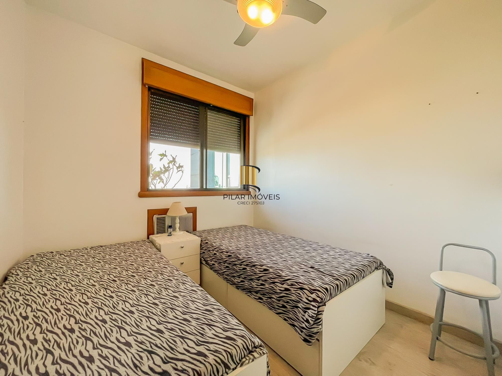 Lindo apartamento 03 dormitórios, duas vagas Coração Menino Deus