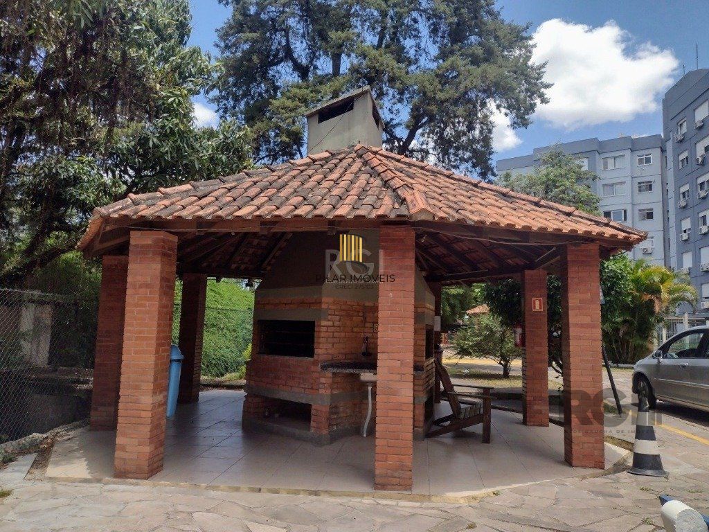 Apartamento 2 dormitórios no bairro Cavalhada