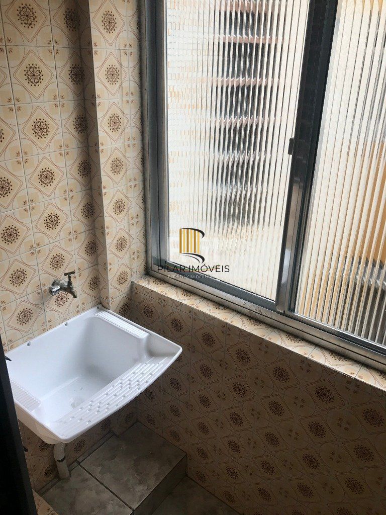 Apartamento para Venda - 46.02m², 1 dormitório, 1 vaga - Teresópolis