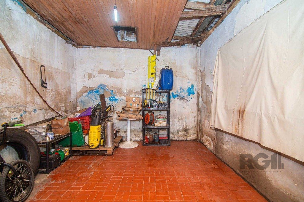 Casa 3 Dormitório(s) Bairro Sarandi