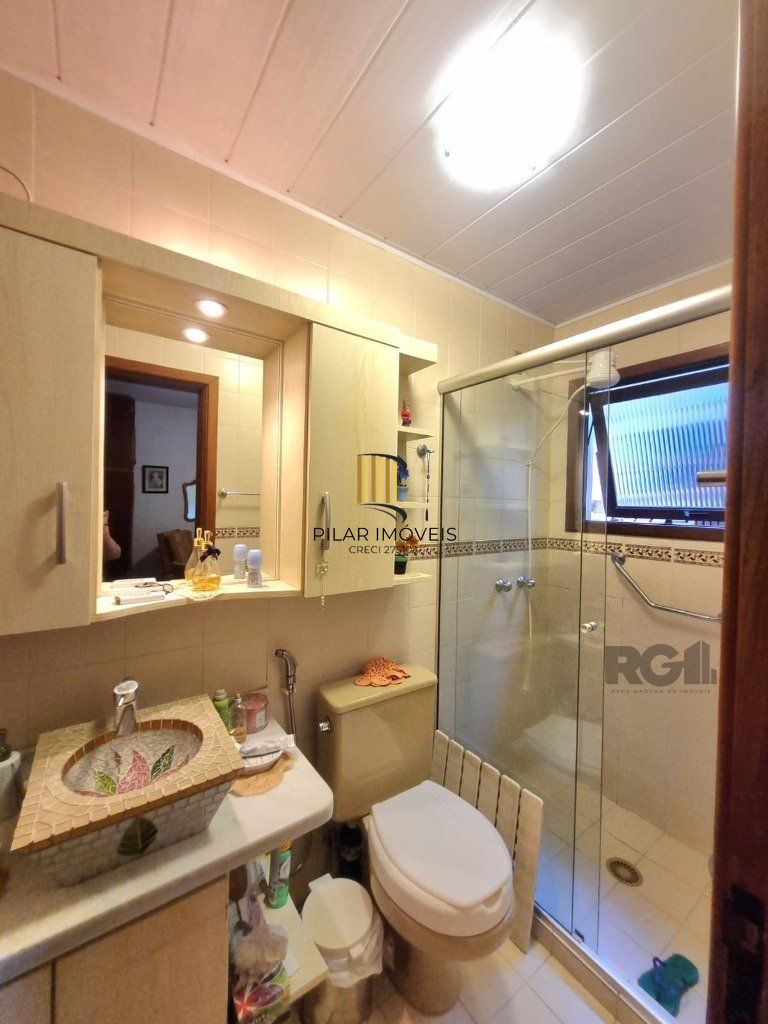 Casa 5 dormitórios no bairro Cavalhada
