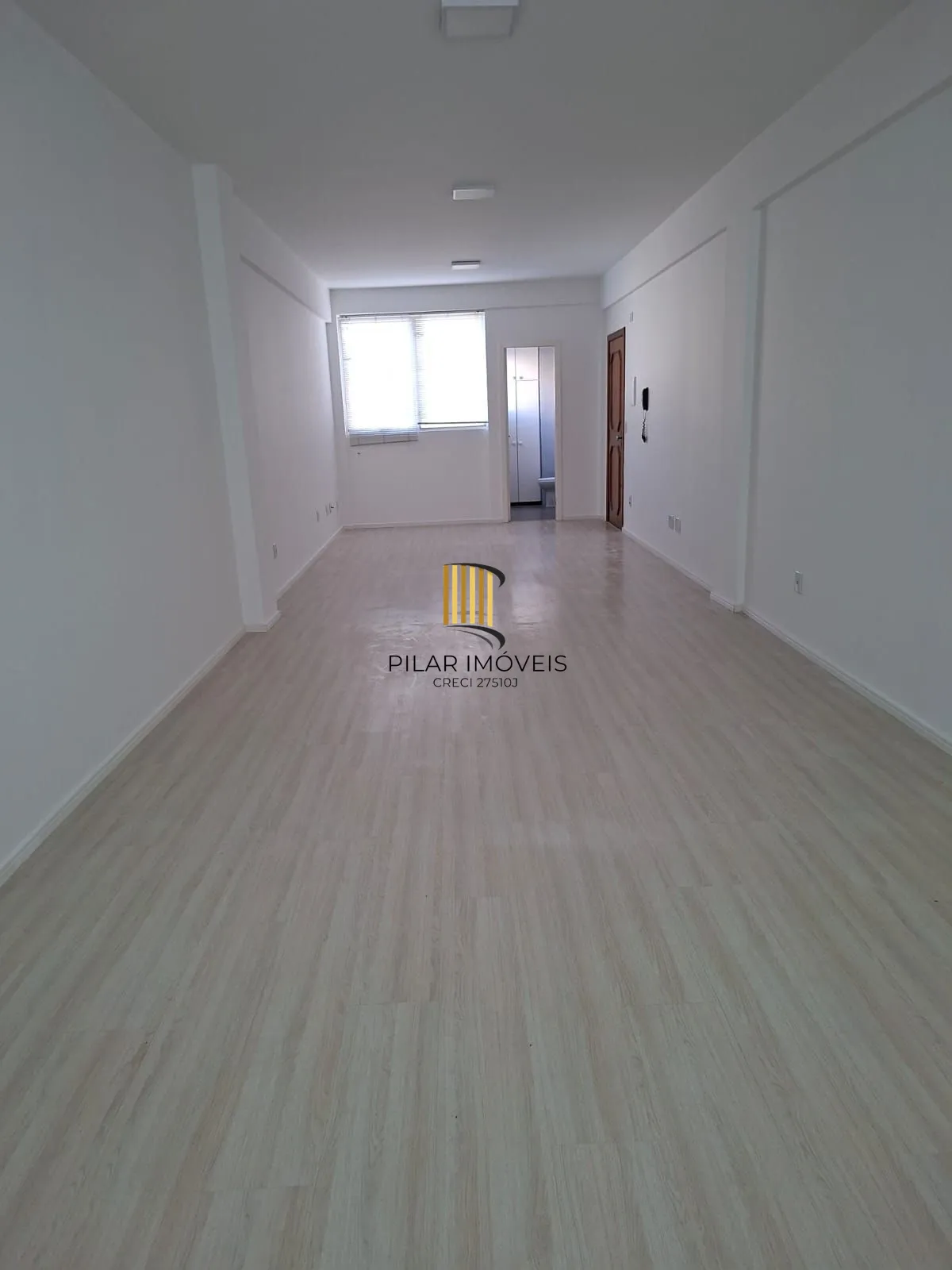Sala comercial de 47m² no Moinhos de Vento