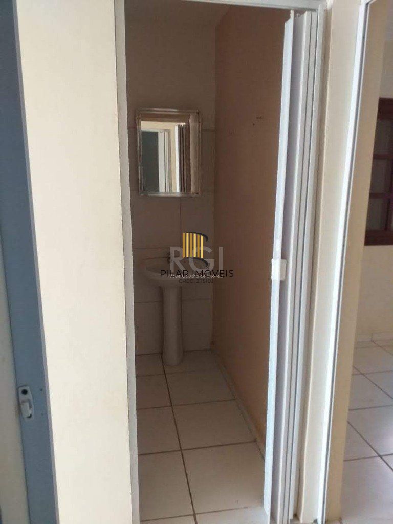 Casa para Venda - 200m², 6 dormitórios, 4 vagas - Tristeza