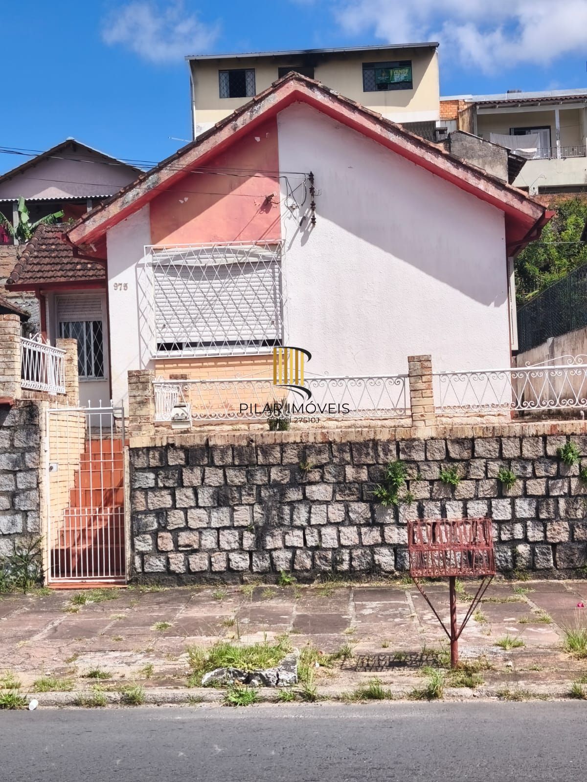 Casa 3 dormitórios no bairro Jardim Sabará