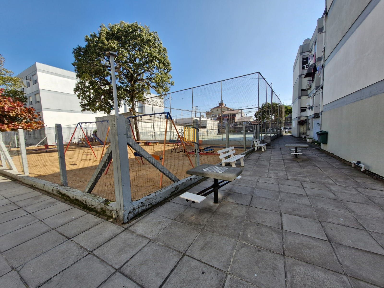 Apartamento 3 dormitórios na rua Corronel Massot, Cristal.