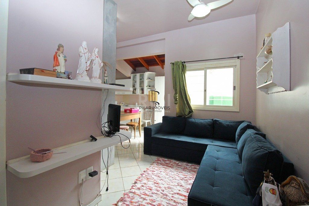Casa para Venda - 264m², 3 dormitórios, 2 vagas - Santa Tereza
